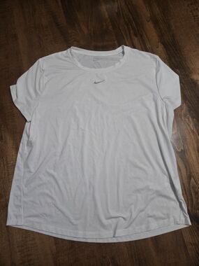 Nike One White Short Sleeve Performance Tee with Gray Swoosh